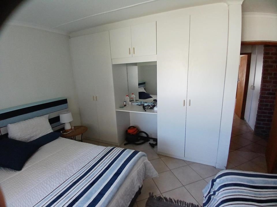 3 Bedroom Property for Sale in De Kelders Western Cape